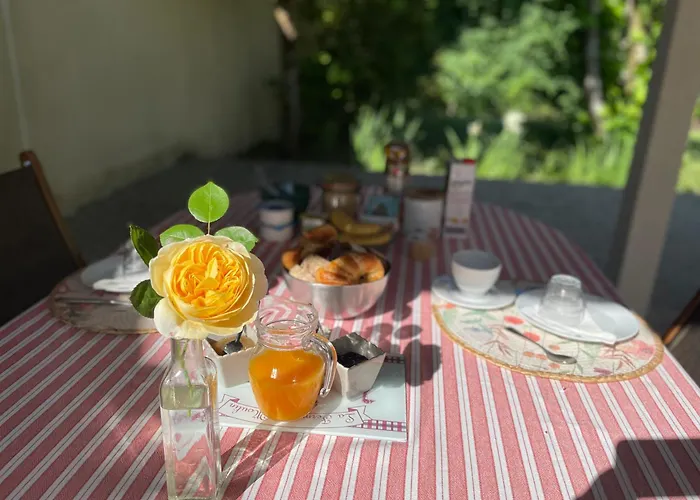 D'hotes Lencouet Bed & Breakfast